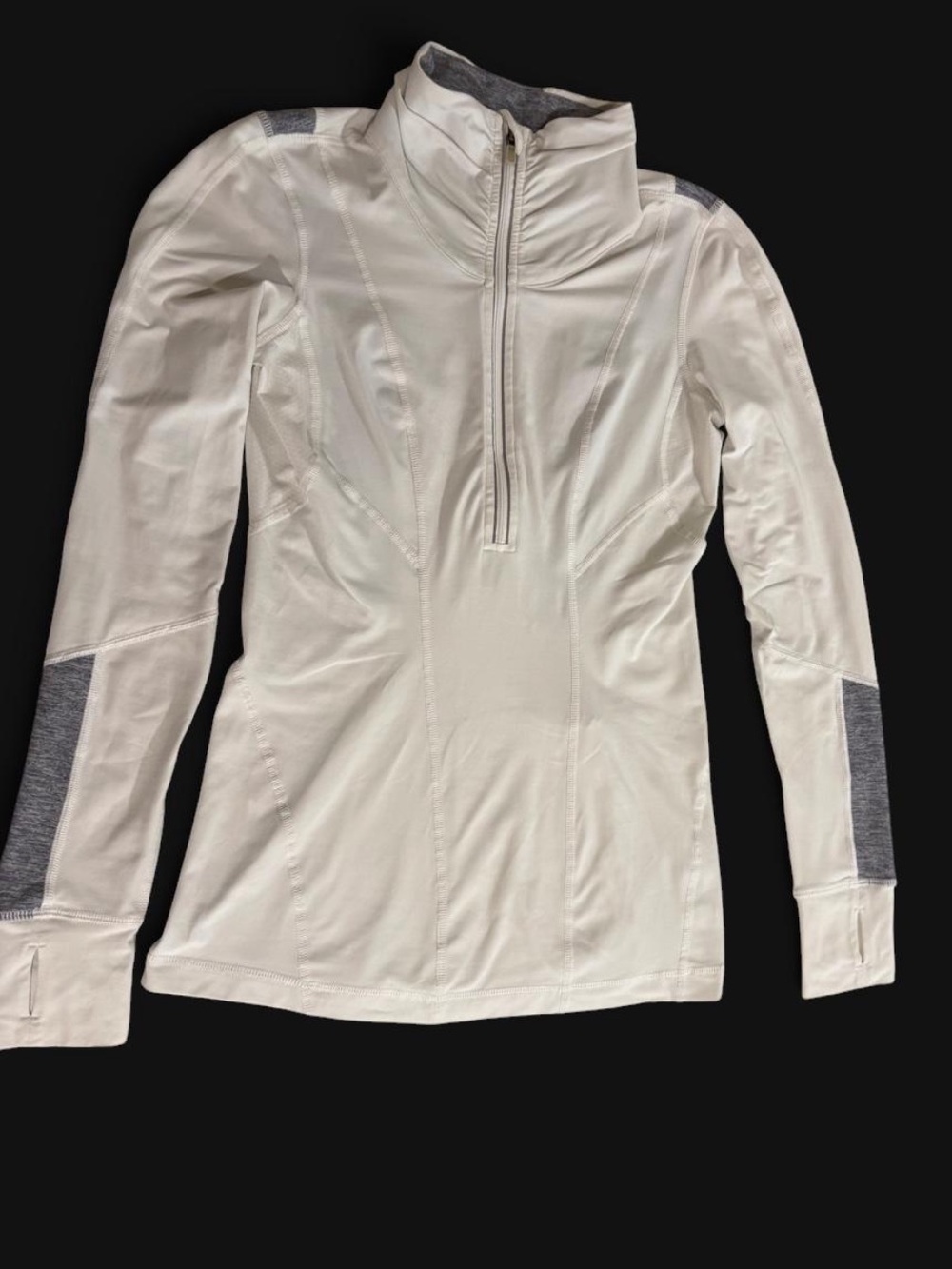 Lululemon Run: Distance Pullover in white/grey